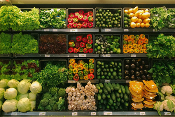 Выкладка и хранение свежих продуктов